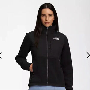 The North Face girls Denali black sweater size Large